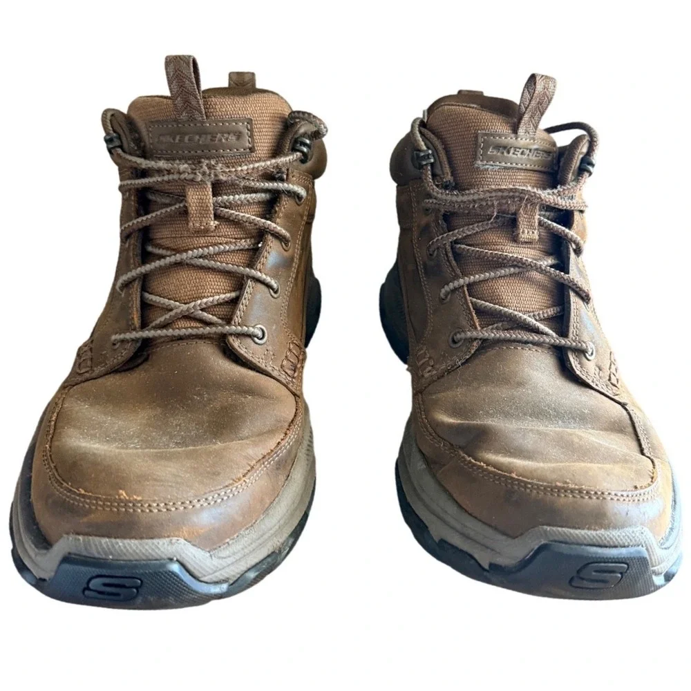 Skechers Hiking Boots Mens 10 Relaxed Fit 204454 Brown Water Repellent EUC